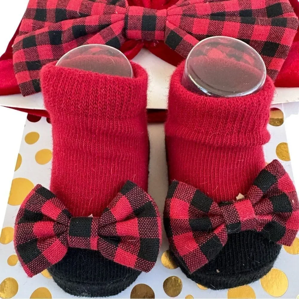 Little Me 0-12 Month Holiday Velvet Plaid Hat & Bootie Set NWT